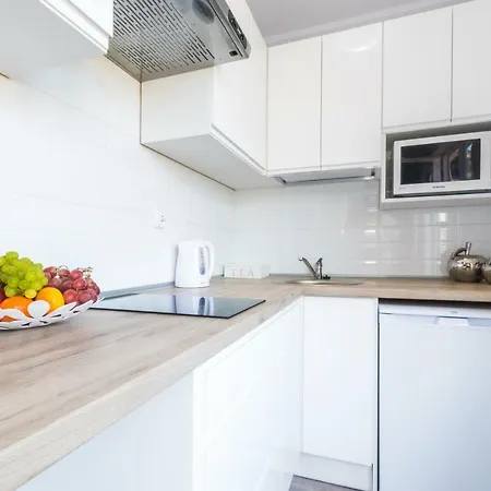Monia Apartment *